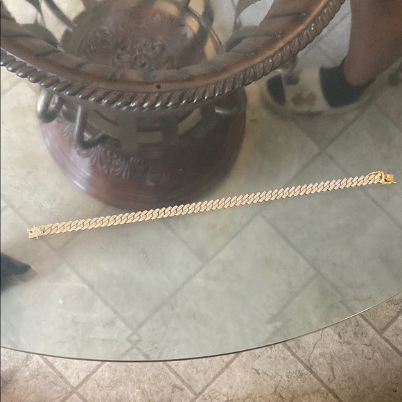 Gold Curb Chain Jewelry Accessory